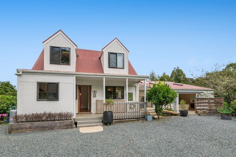 Photo of property in 295 Kanohi Road, Kaukapakapa, 0873