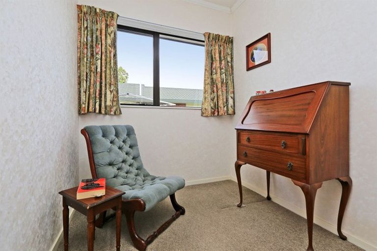 Photo of property in 11a Lennon Grove, Havelock North, 4130