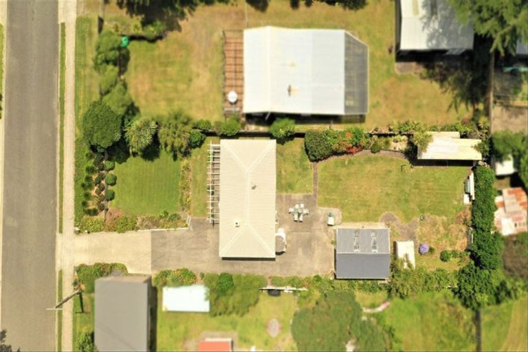 Photo of property in 14 Kent Avenue, Waitarere Beach, Levin, 5510