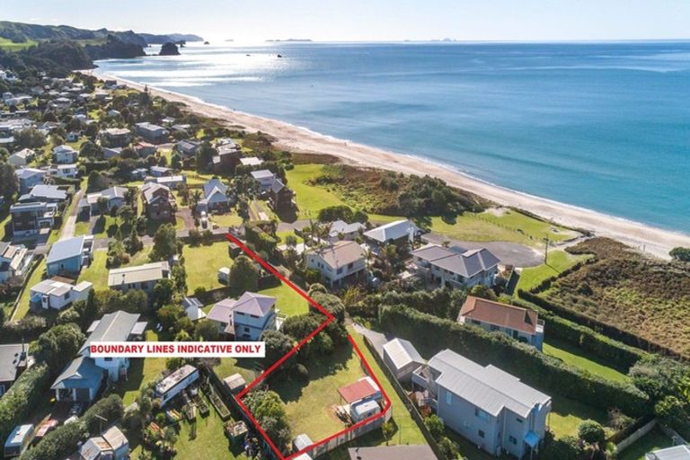 Photo of property in 14 Moray Place, Whiritoa, Whangamata, 3691