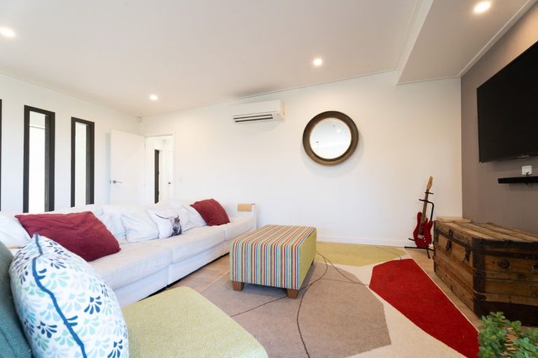 Photo of property in 2a Mapplebeck Street, Titahi Bay, Porirua, 5022