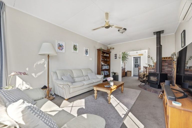 Photo of property in 37 Essex Street, Vogeltown, New Plymouth, 4310