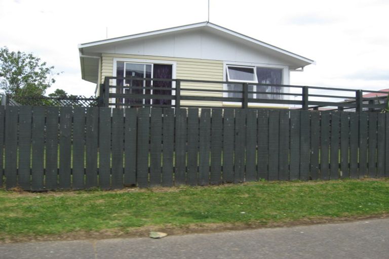 Photo of property in 46 Mascot Avenue, Mangere, Auckland, 2022