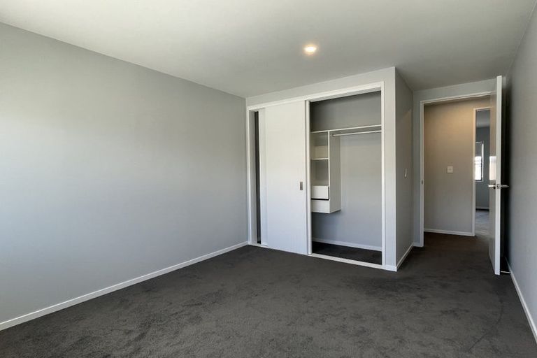 Photo of property in 2 Hanga Place, Papatoetoe, 2024