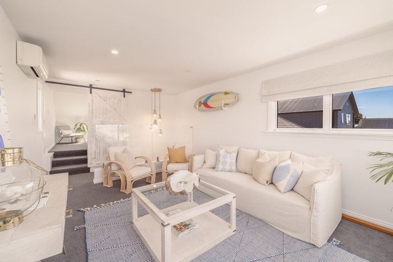 Photo of property in 35 Marine Parade, North New Brighton, Christchurch, 8083