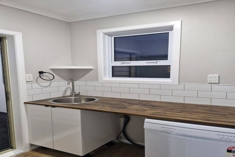 Photo of property in 3 Kings Drive, Levin, 5510