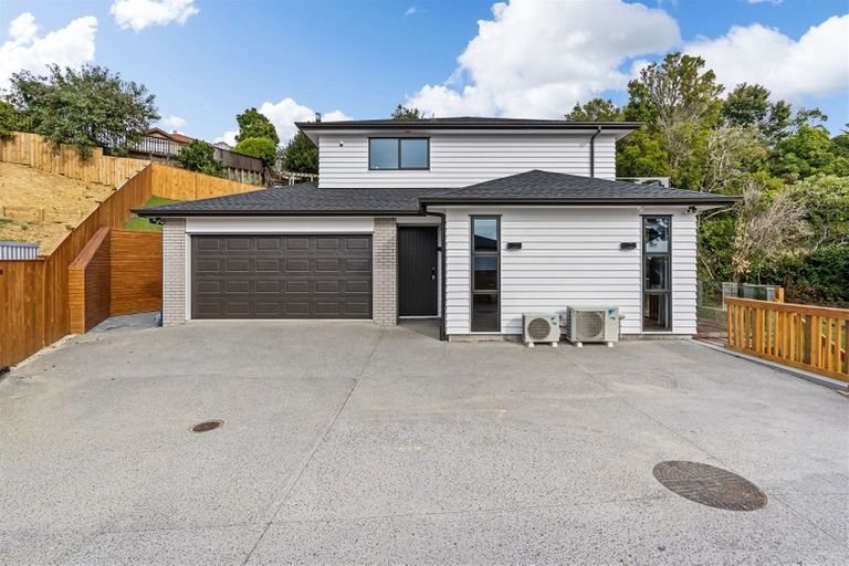 Photo of property in 51a Bleakhouse Road, Howick, Auckland, 2014