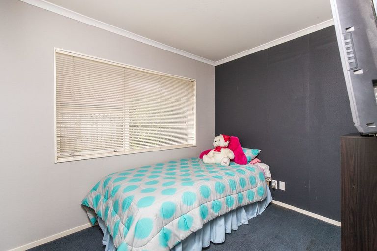 Photo of property in 31 Muirfield Street, Wattle Downs, Auckland, 2103