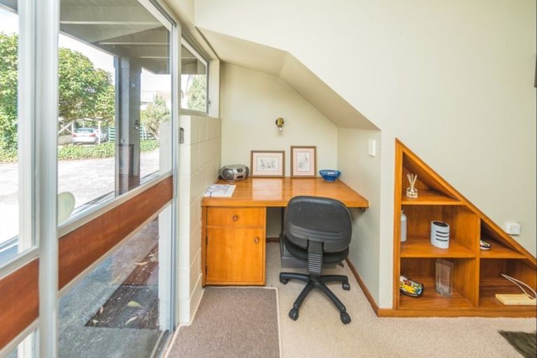 Photo of property in 53 Great North Road, Saint Johns Hill, Whanganui, 4501