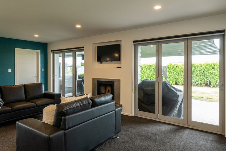 Photo of property in 12 Torbay Avenue, Huntingdon, Ashburton, 7774