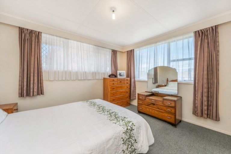 Photo of property in 19 Norrie Street, Bader, Hamilton, 3206