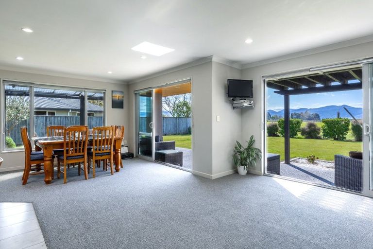Photo of property in 25 Clearwater Place, Mayfield, Blenheim, 7201