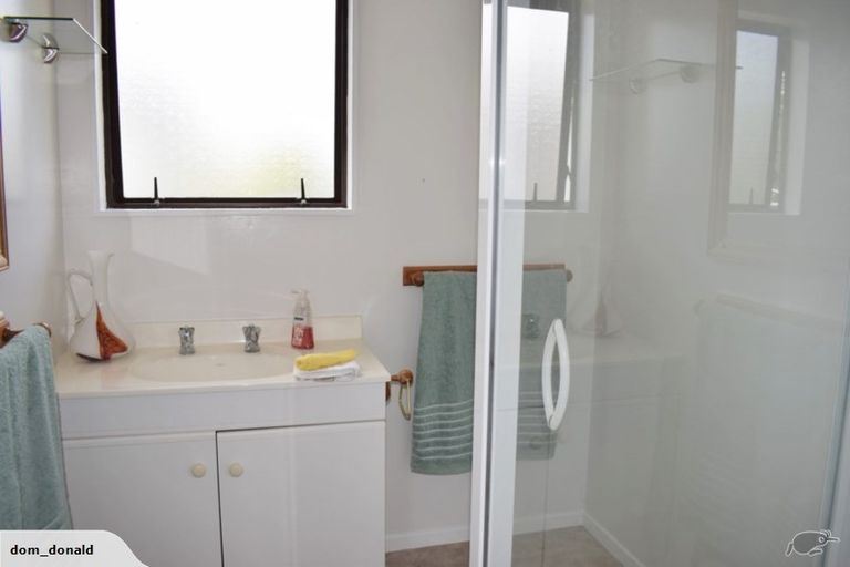 Photo of property in 15a Te Manuao Road, Otaki, 5512