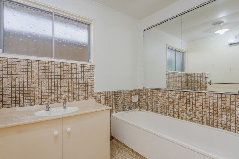 Photo of property in 54a Maxwells Line, Awapuni, Palmerston North, 4412