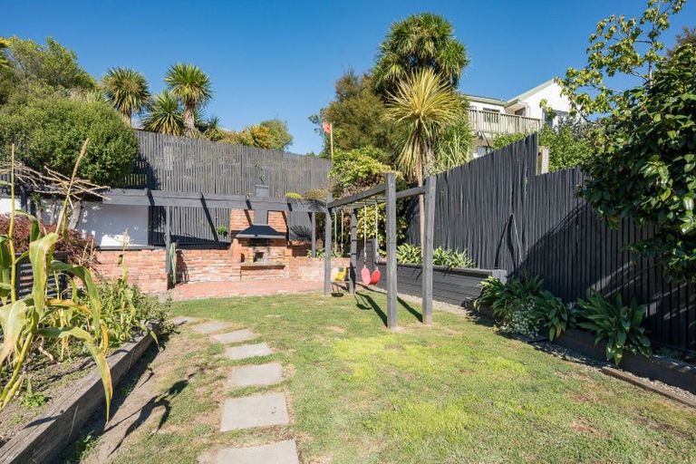 Photo of property in 17 Te Ata Place, Atawhai, Nelson, 7010