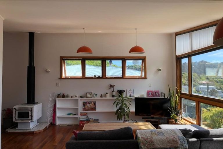 Photo of property in 42 Hathaway Avenue, Karori, Wellington, 6012