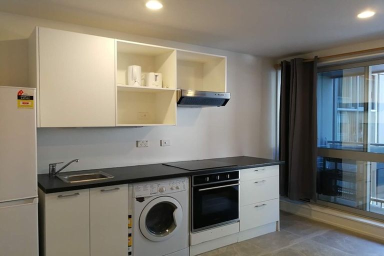 Property details for Harvard On Hobson Apartments, 1a/147 Hobson Street