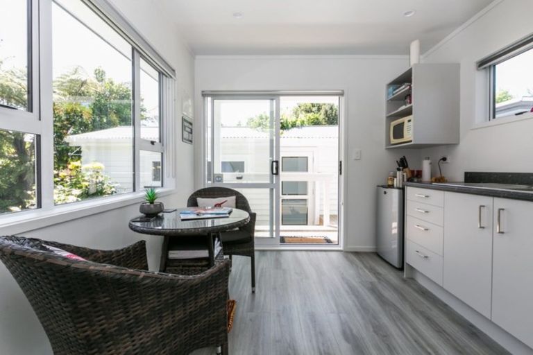 Photo of property in 7 Church Road, Taradale, Napier, 4112