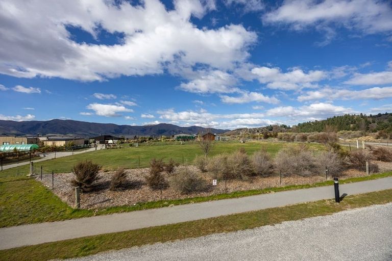 Photo of property in 13 Jackson Rise, Luggate, Wanaka, 9383