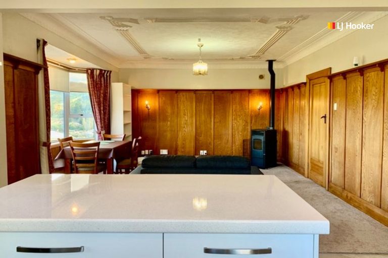 Photo of property in 17 Scotland Terrace, Green Island, Dunedin, 9018