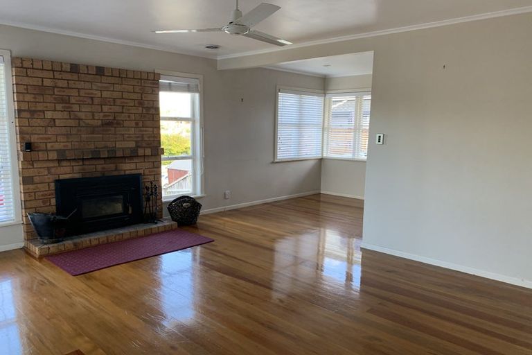 Photo of property in 7 Wood Avenue, Howick, Auckland, 2014