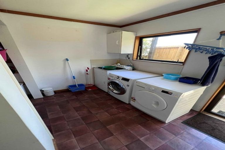 Photo of property in 8 Pukerua Beach Road, Pukerua Bay, 5026