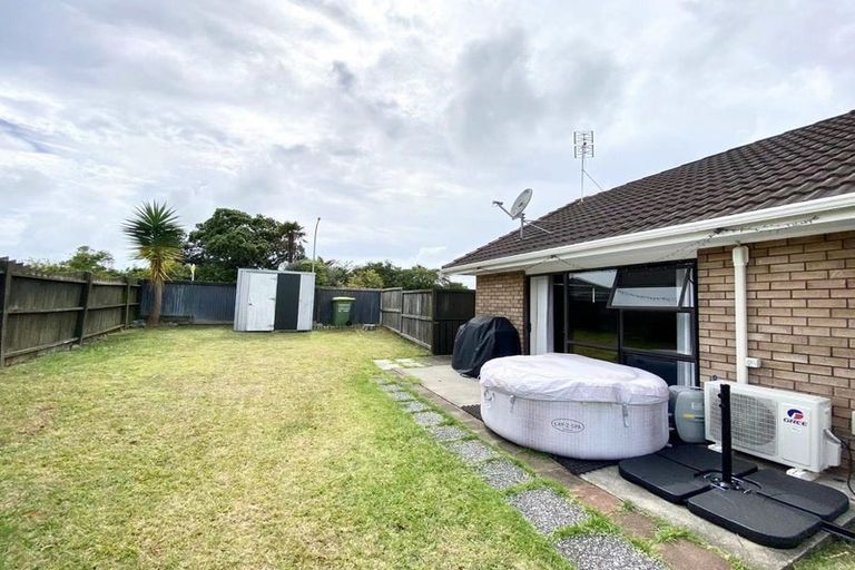 Photo of property in 2/43 Elliot Street, Howick, Auckland, 2014