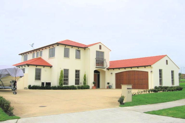 Photo of property in 57 Te Wharau Drive, Greenhithe, Auckland, 0632