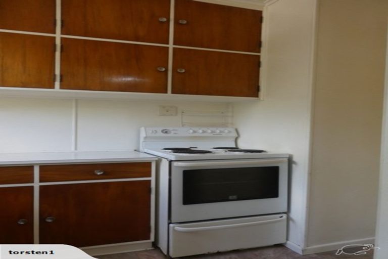 Photo of property in 1/24 Crieff Street, Northland, Wellington, 6012