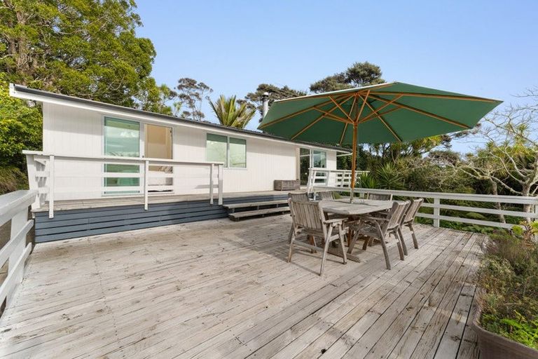 Photo of property in 219 School Road, Waimauku, 0881