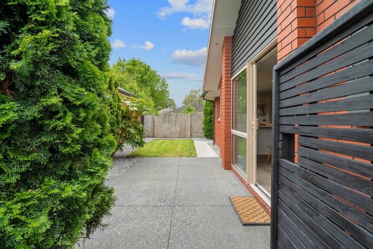 Photo of property in 4/17 Hansons Lane, Upper Riccarton, Christchurch, 8041