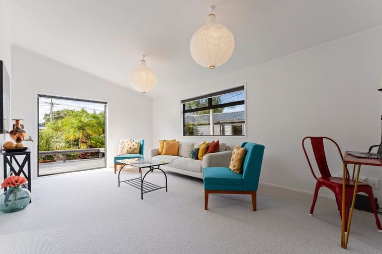 Photo of property in 13 Harbour View Road, Point Wells, Warkworth, 0986