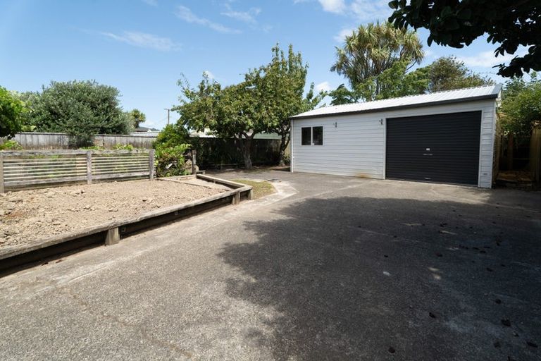 Photo of property in 73 Pine Avenue, Ebdentown, Upper Hutt, 5018