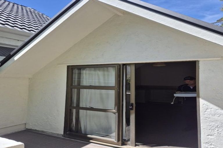 Photo of property in 2b Weranui Road, Waiwera, Orewa, 0994