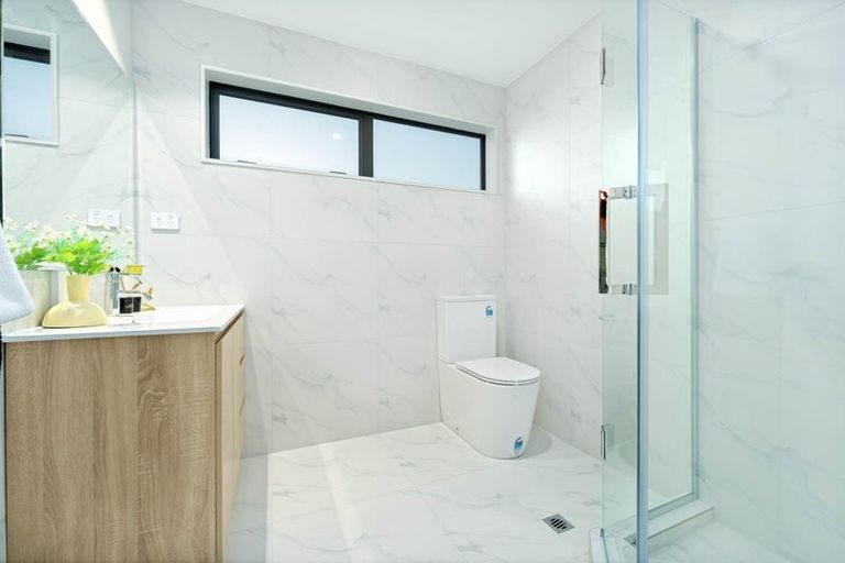 Photo of property in 107a Rathgar Road, Henderson, Auckland, 0610