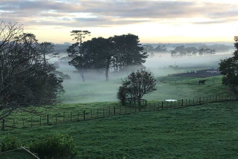 Photo of property in 129 Woodhouse Road, Patumahoe, Pukekohe, 2679