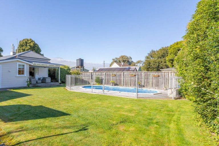 Photo of property in 3 Miller Street, Otane, 4202