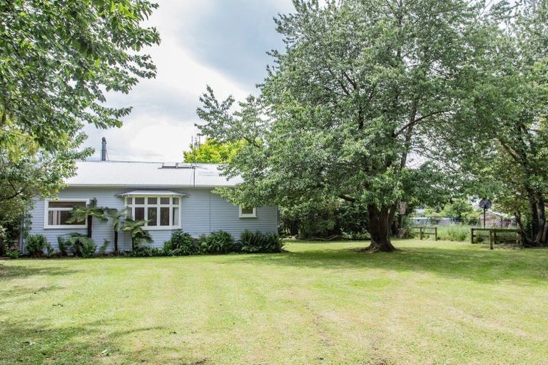 Photo of property in 10 Coldstream Road, Rangiora, 7473