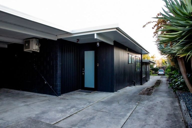 Photo of property in 2/246 Lake Road, Hauraki, Auckland, 0622