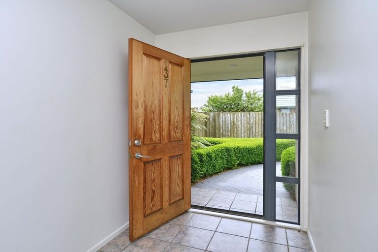 Photo of property in 137 Kotuku Crescent, Woolston, Christchurch, 8023