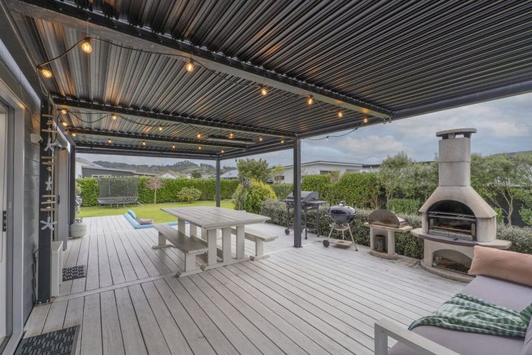 Photo of property in 3 Voyager Place, Cooks Beach, Whitianga, 3591