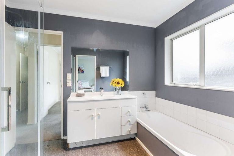 Photo of property in 149a Old Wairoa Road, Papakura, 2110