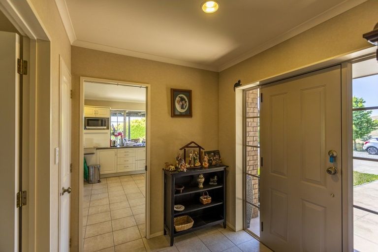 Photo of property in 56 Ireland Road, Waipawa, 4277