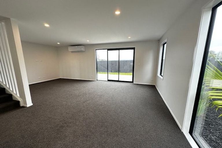 Photo of property in 4 Huljich Way, Hobsonville, Auckland, 0616