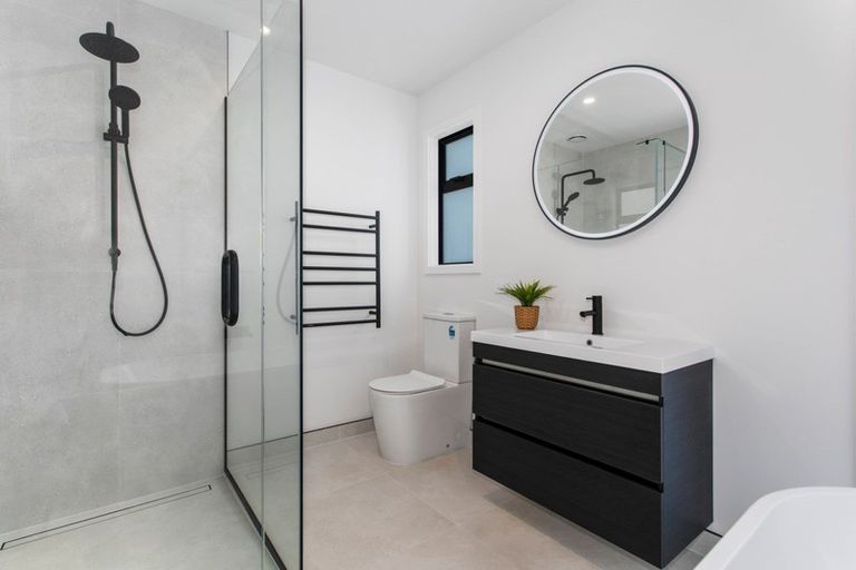 Photo of property in 16 Pacific Parade, Coastlands, Whakatane, 3120