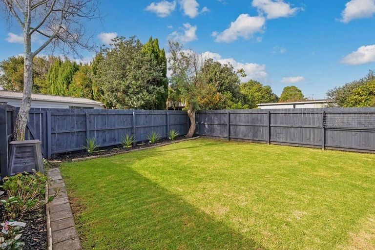 Photo of property in 41b Wallace Road, Mangere Bridge, Auckland, 2022