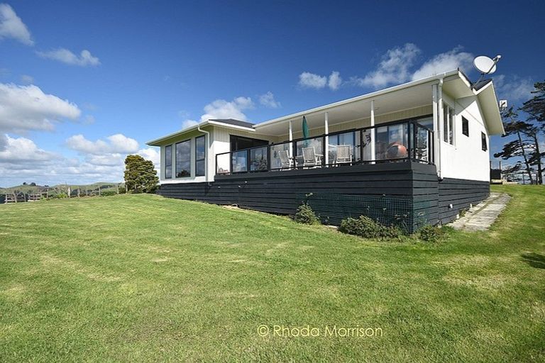 Photo of property in 246 Pahi Road, Pahi, Paparoa, 0571