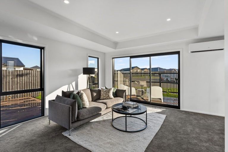 Photo of property in 21 Brooklands Street, Burwood, Christchurch, 8083