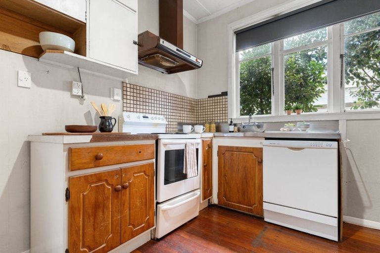 Photo of property in 169 Dixon Street, Masterton, 5810