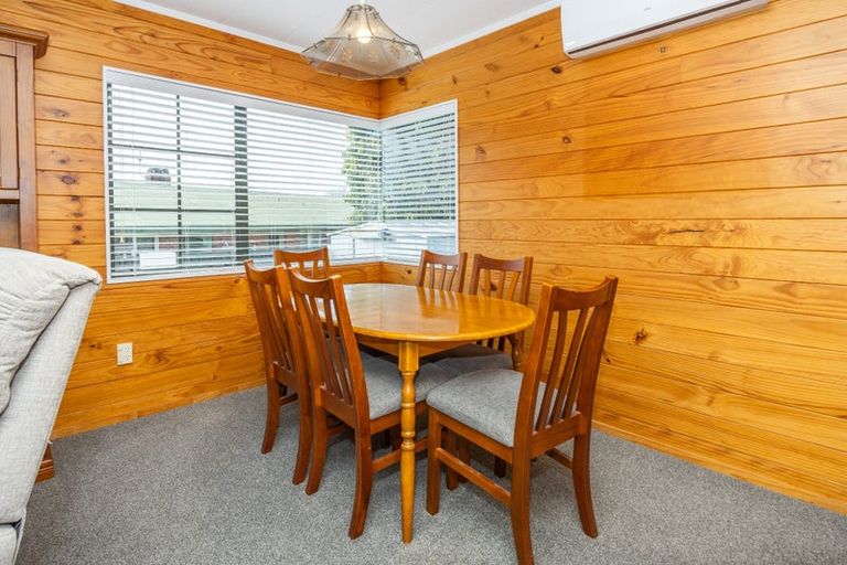 Photo of property in 216 Brady Street, Te Awamutu, 3800